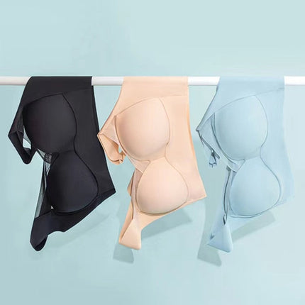 Brassière en soie glacée sans armatures